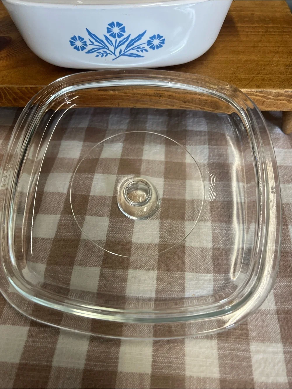 Vintage Corning ware cornflower blue 1 quart lidded casserole dish cookware